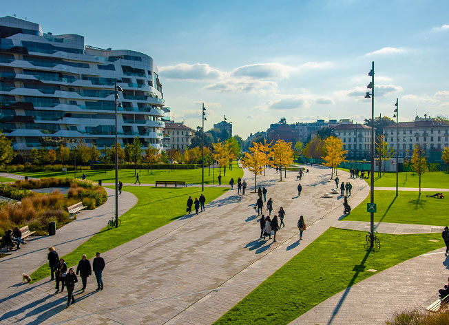 Immagine del parco e piazza di City Life a Milano 